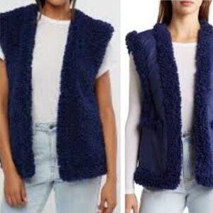 WeWoreWhat Sherpa Plush Reversible Vest NEW Size Medium Cobalt Blue